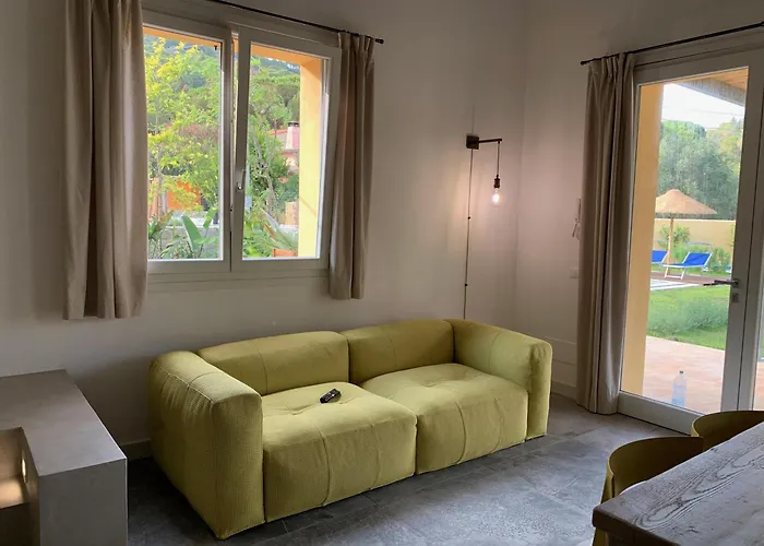 Vakantiehuis La Cellula Marina di Campo